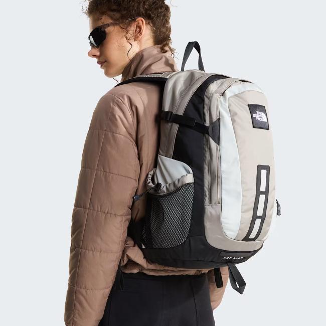 The North Face Zaino Hot Shot special edition Stone Slab/Cumulus Cloud/TNF Black - 2